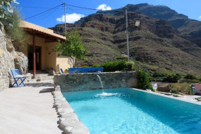 Casa con piscina privada en Cercados de Espino, Las Casillas